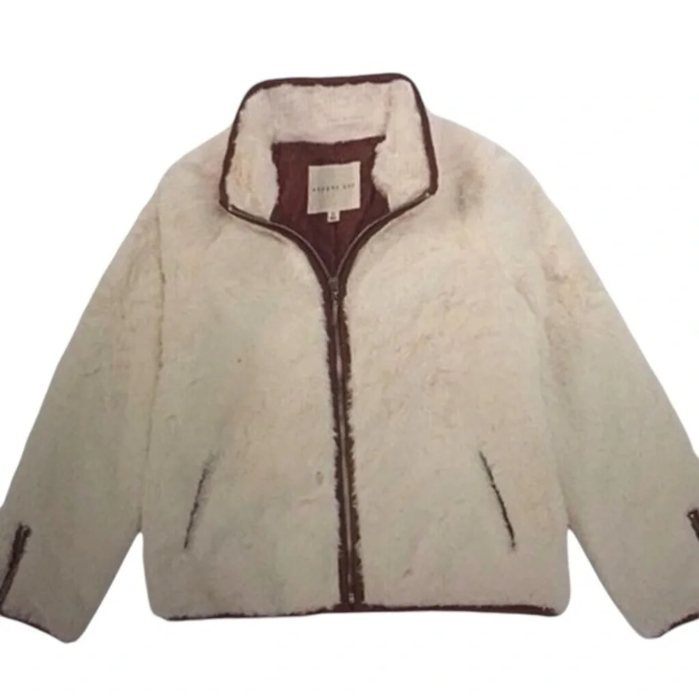Copper Key Faux Sherpa Jacket Size Medium Girls'